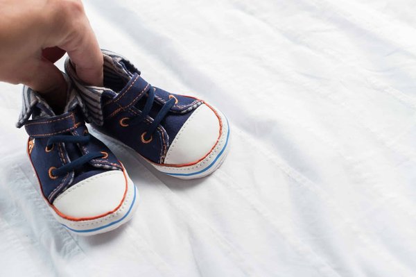 Chausson bébé : avantages et les différents types disponibles sur le marché