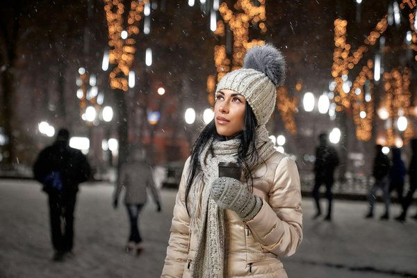 Chic et éthique : trouvez votre bonnet pompon fourrure femme
